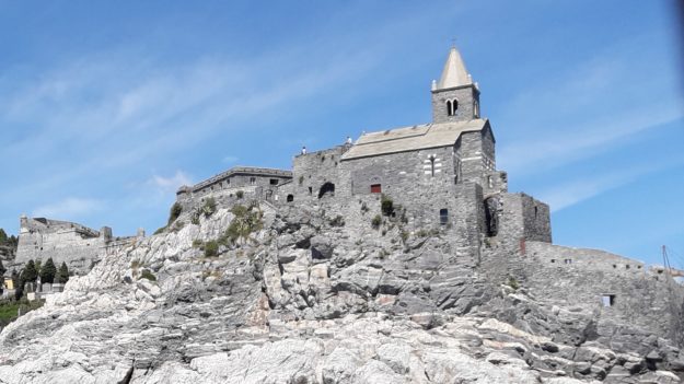 Rocca sul mare